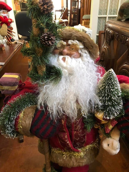 VERY NICE AND LARGE 45" TALL CHRISTMAS WOODLAND SANTA FIGURINE