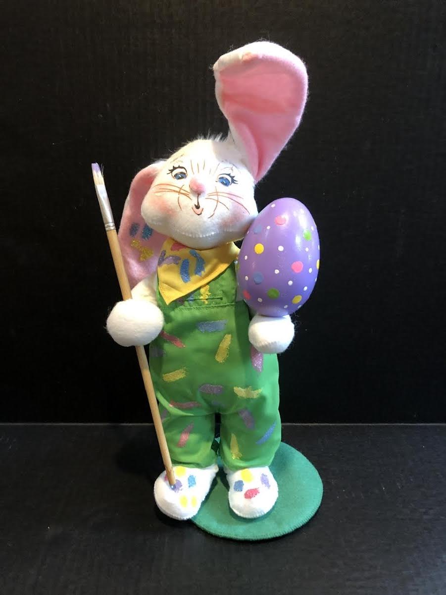 ANNALEE LARGE 17" EASTER PAINTER RABBIT FIGURINE DOLL