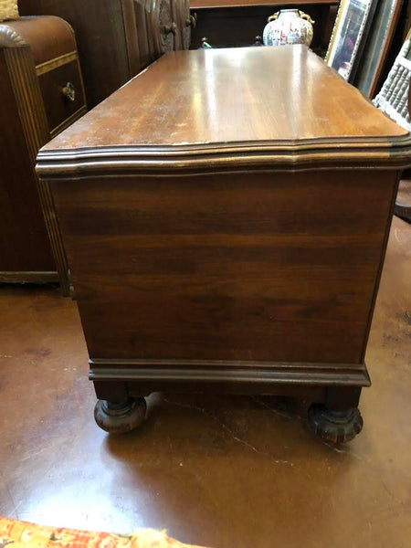 VINTAGE LANE CEDAR HOPE CHEST / BLANKET TRUNK