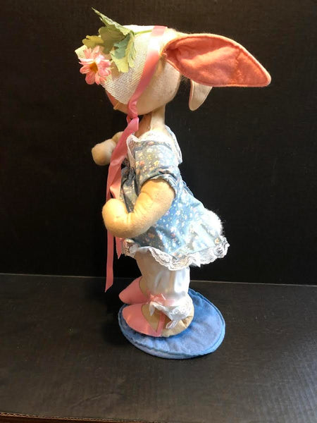 1988 ANNALEE LARGE 18" FEMALE EASTER RABBIT FIGURINE DOLL