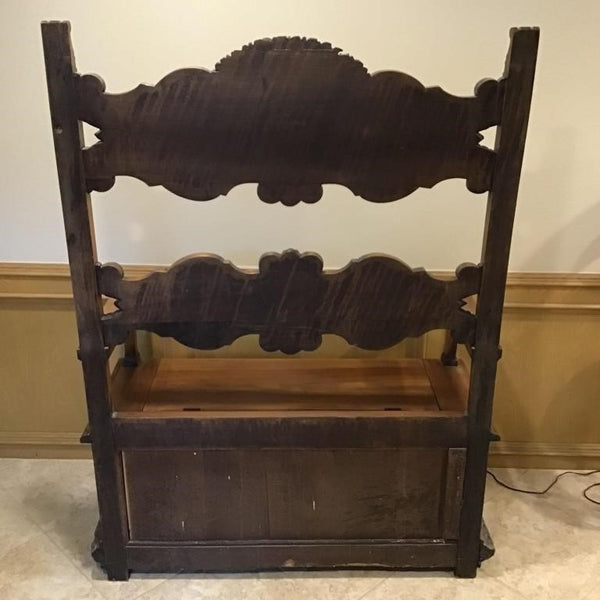 BEAUTIFUL LARGE ANTIQUE PARSON'S STORAGE BENCH