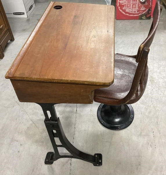 ANTIQUE WOOD AND CAST IRON SCHOOL DESK AND CHAIR