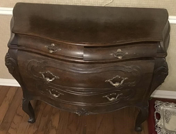 BEAUTIFUL ANTIQUE BOMBAY CHEST