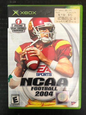 2003 XBOX EA SPORTS NCAA FOOTBALL 2004 (INCLUDES BOOKLET, GAME, AND ORIGINAL BOX