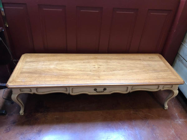 HERITAGE FURNITURE COFFEE TABLE