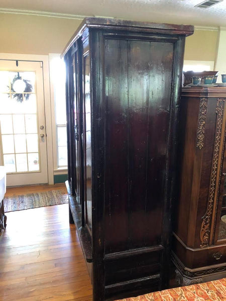 ANTIQUE ASIAN WARDROBE CABINET