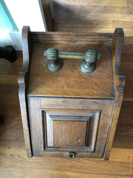 ANTIQUE WOODEN HOT COALS SCUTTLE BOX WITH METAL INSERT