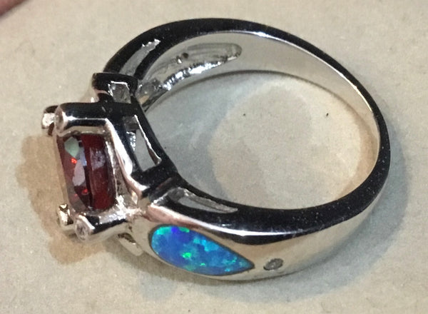 Sterling Silver Ring .925 With Garnet And Opals Size 7