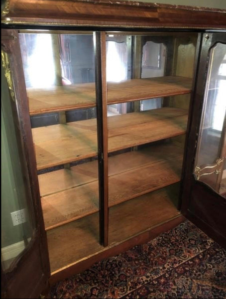 BEAUTIFUL FRENCH STYLE ORNATE DESIGN MARBLE TOP DISPLAY CASE CABINET