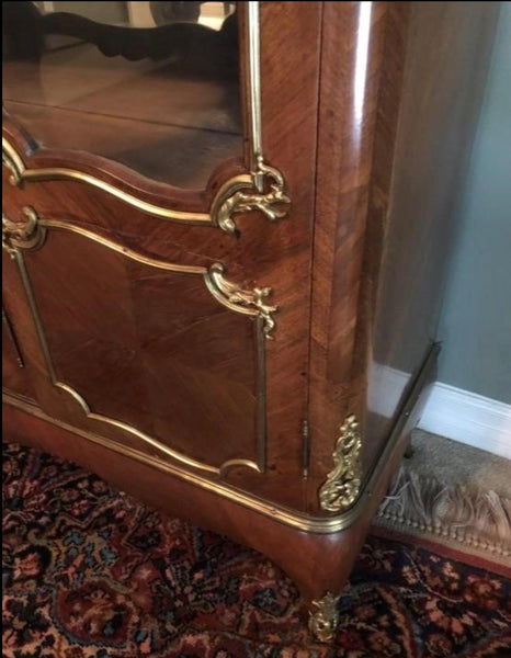 BEAUTIFUL FRENCH STYLE ORNATE DESIGN MARBLE TOP DISPLAY CASE CABINET