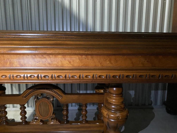 BEAUTIFUL ANTIQUE HEAVY WOOD TRESTLE DINING TABLE