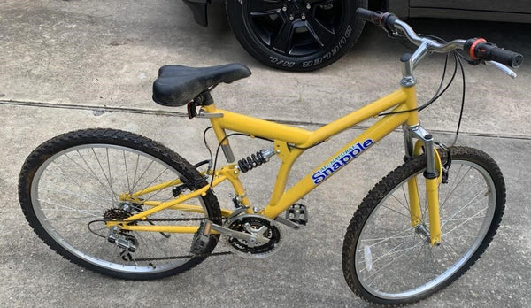 21-SPEED YELLOW SNAPPLE PROMOTIONAL MOUNTAIN BICYCLE BIKE