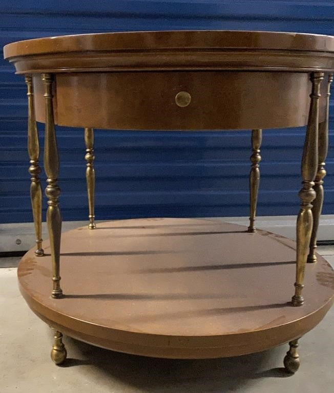 VINTAGE MASTERCRAFT FINE FURNITURE ROUND END TABLE WITH DRAWER